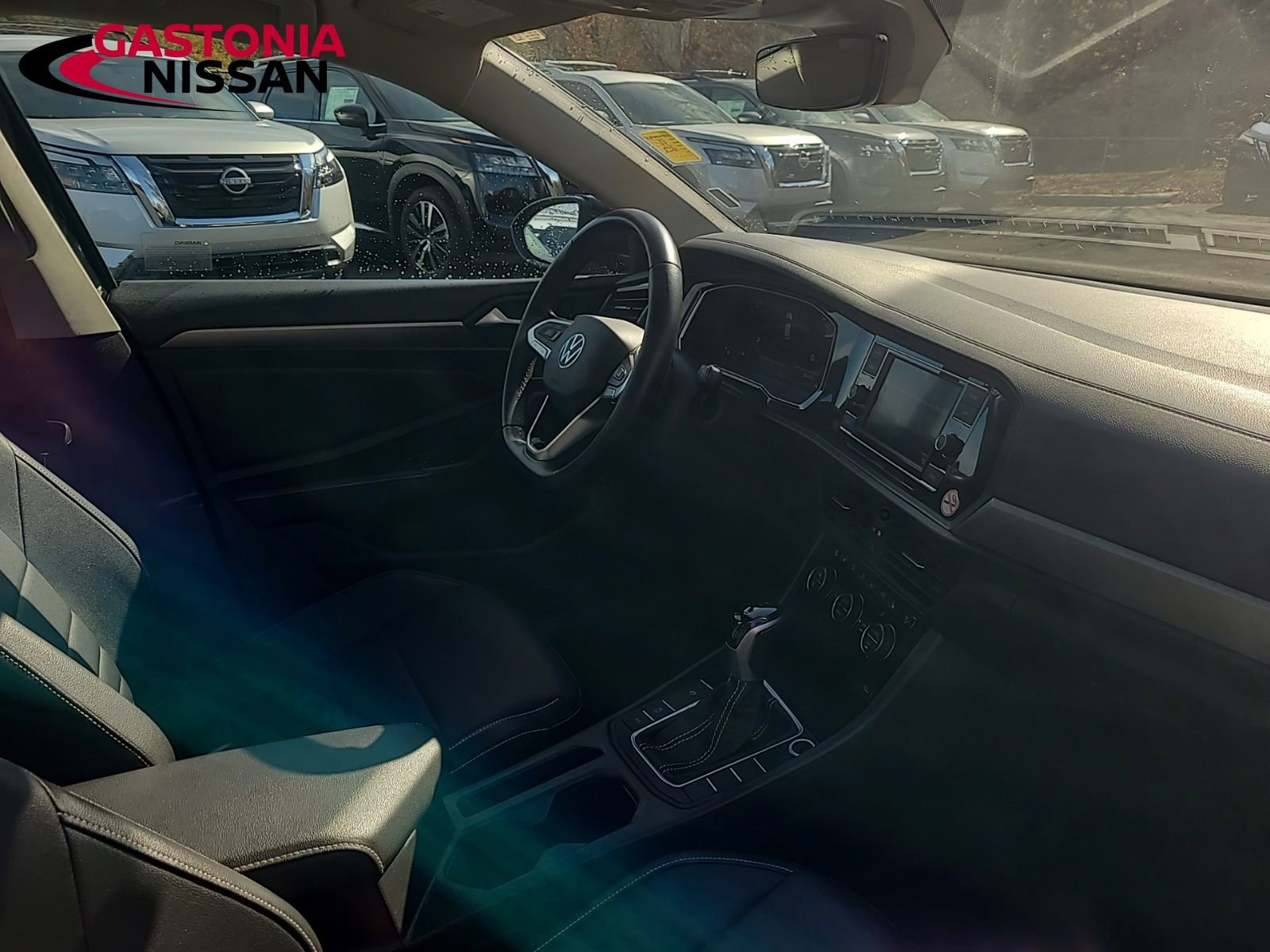 Used 2024 Volkswagen Jetta SE image 23