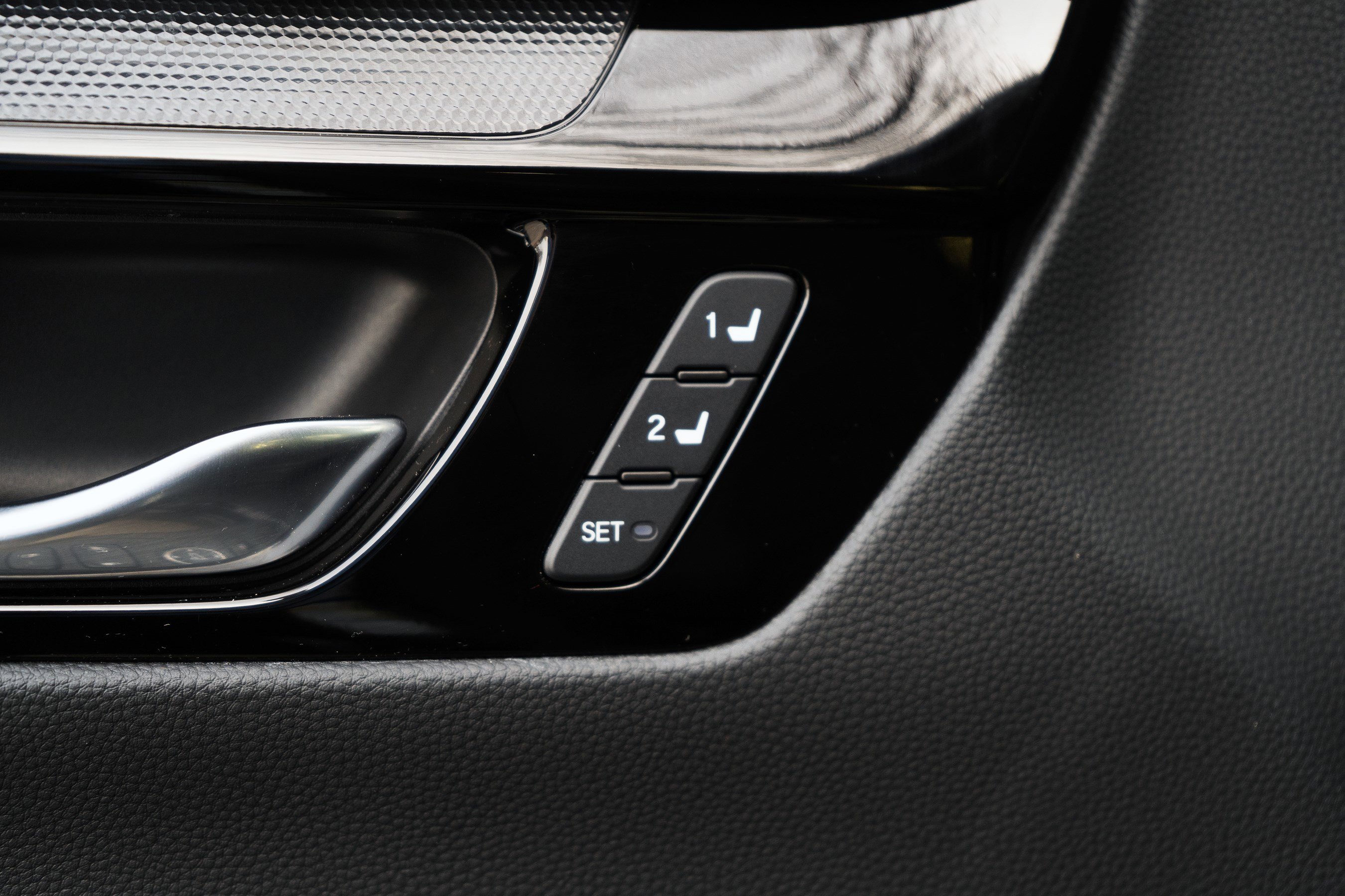 Certified 2025 Honda CR-V Sport Touring image 39