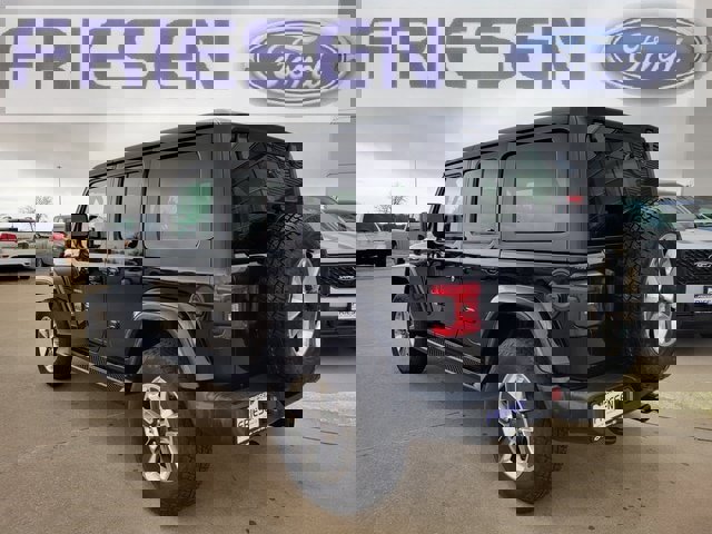 Used 2020 Jeep Wrangler Unlimited Sahara image 5