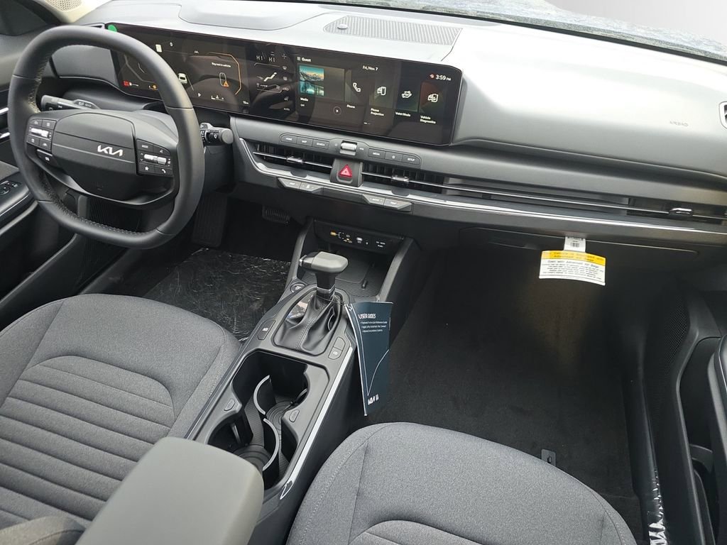 New 2025 Kia K4 EX image 22