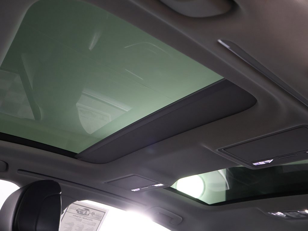 Used 2022 Audi A8 L 3.0T w/ Executive Package image 23