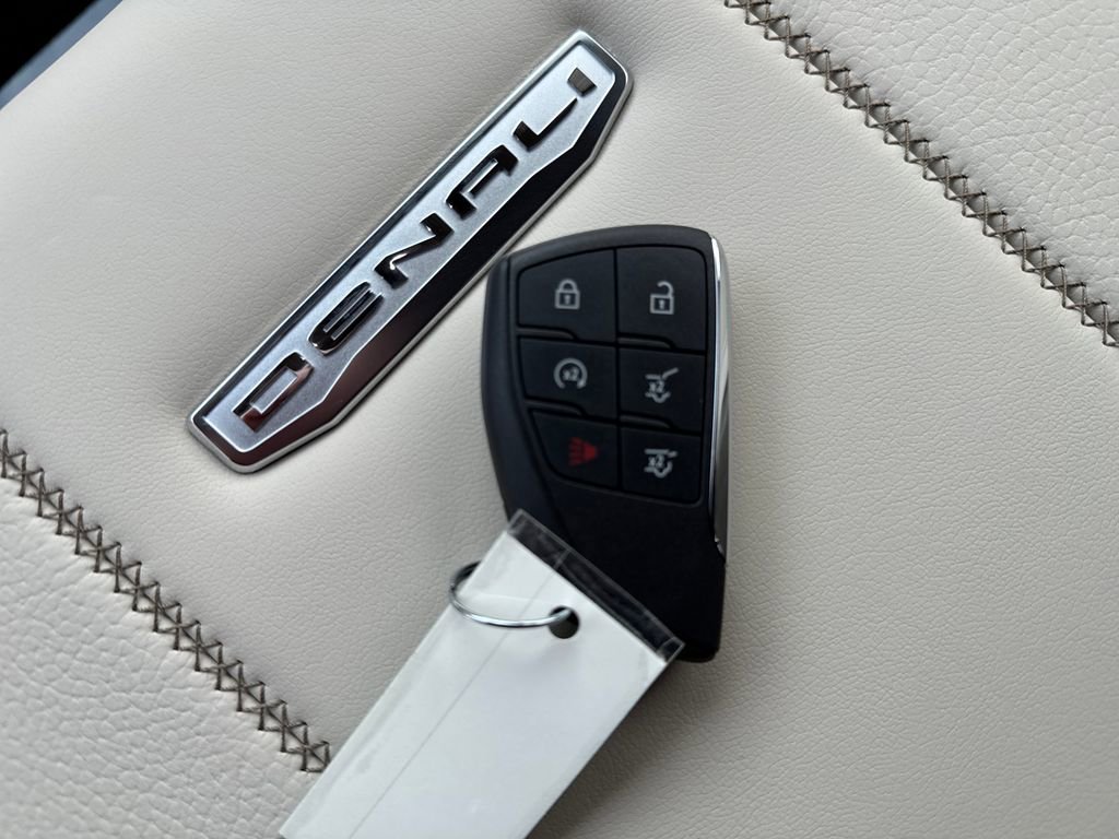 New 2026 GMC Yukon XL Denali AWD/4WD image 54