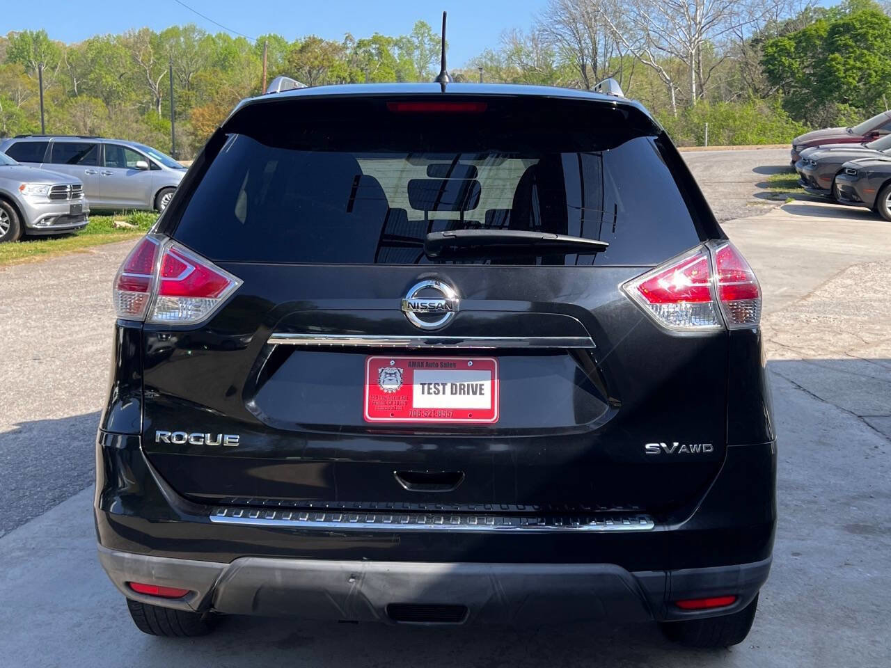 Used 2016 Nissan Rogue SV w/ SV Premium Package image 5