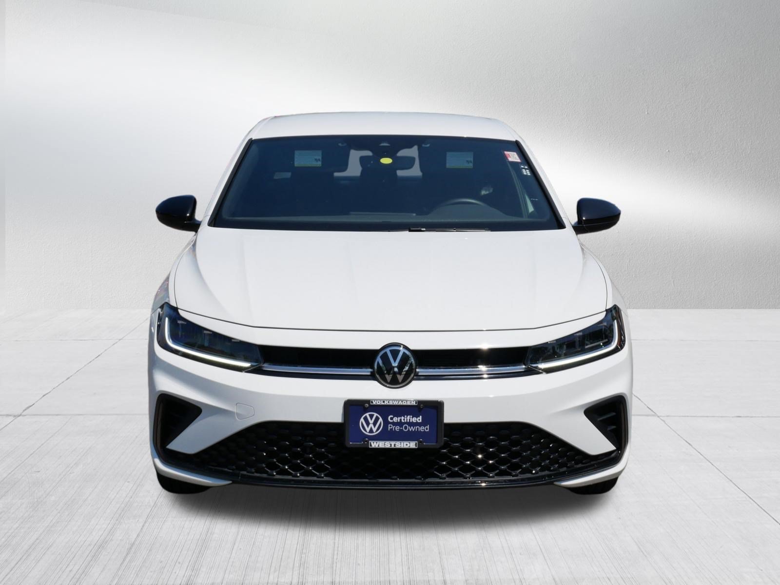 Certified 2025 Volkswagen Jetta Sport FWD image 2