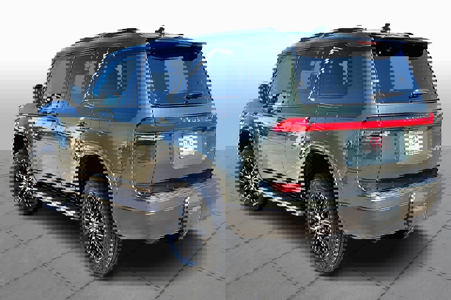 Used 2025 Lexus GX 550 w/ Accessory Package (2T) image 12