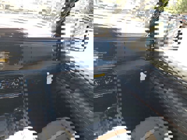 New 2026 GMC Sierra 2500 AT4 image 16