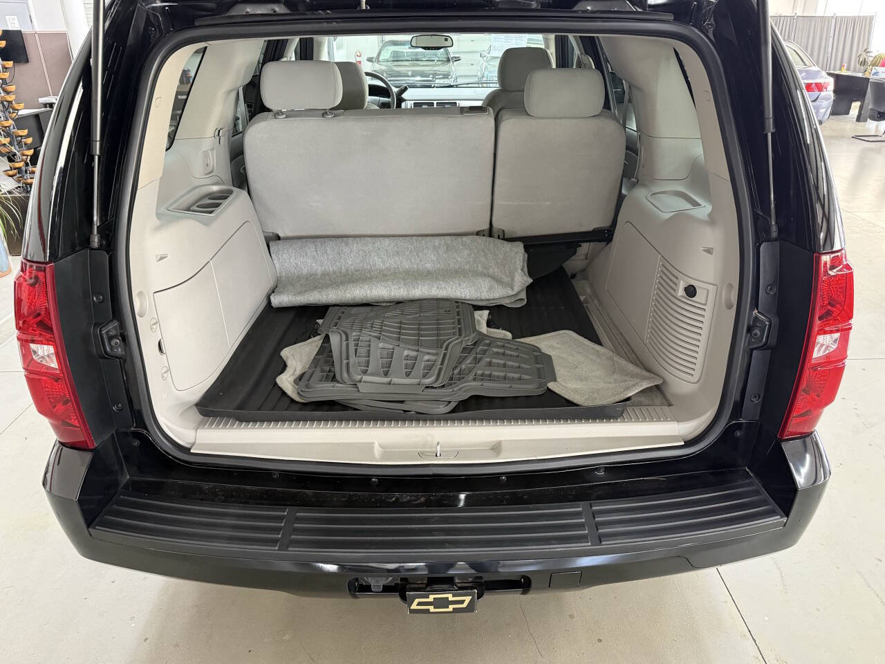 Used 2007 Chevrolet Tahoe LS RWD image 9