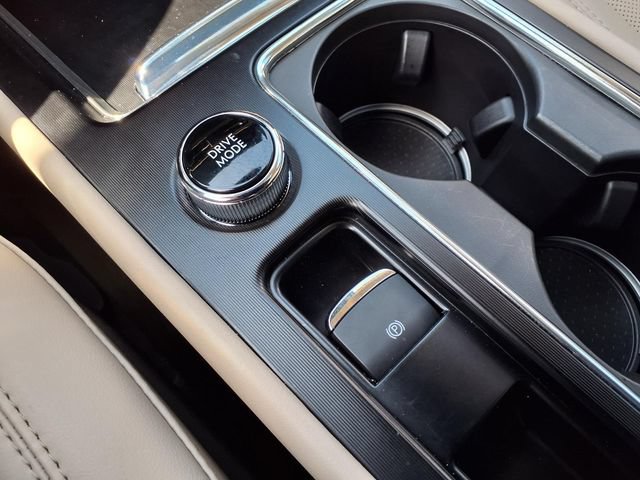 Certified 2026 Lincoln Corsair Grand Touring w/ Jet Appearance Package AWD/4WD image 14