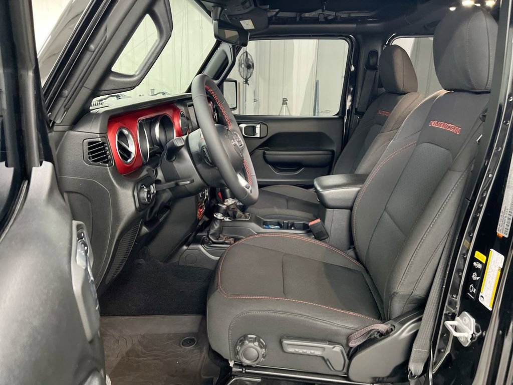 Used 2023 Jeep Wrangler Unlimited Rubicon AWD/4WD image 19