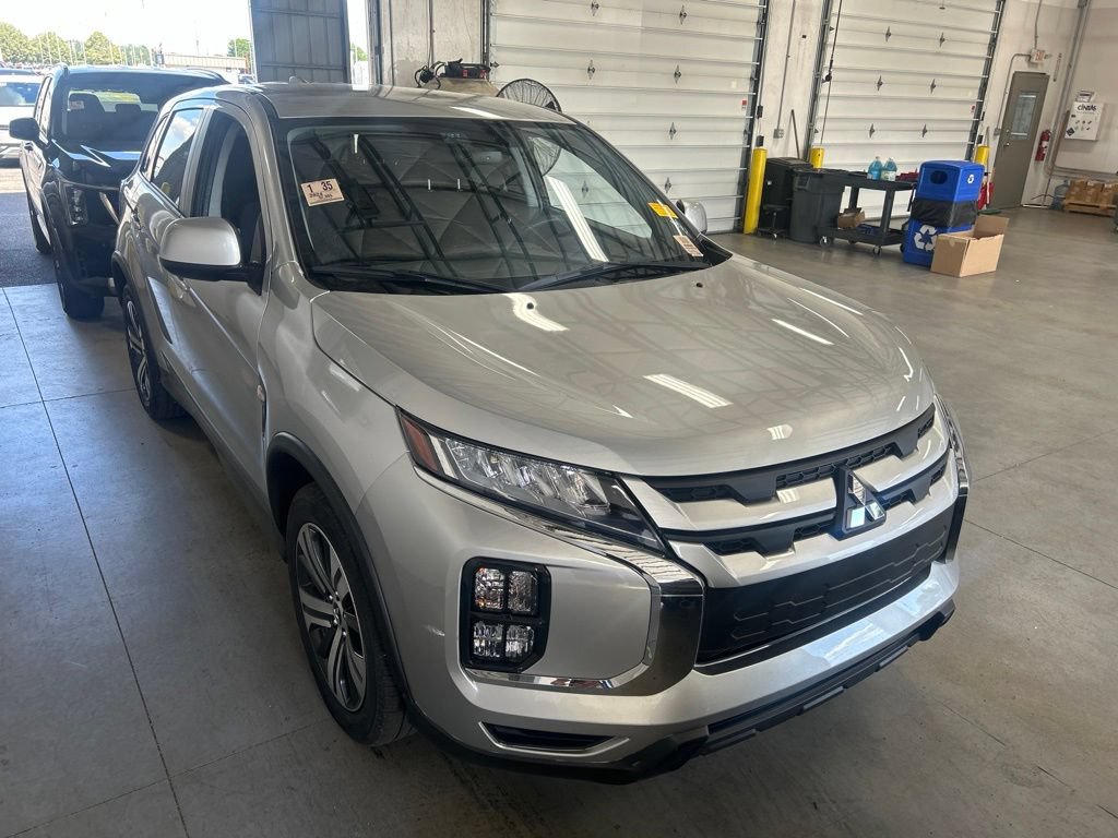 Used 2024 Mitsubishi Outlander Sport ES AWD/4WD image 1