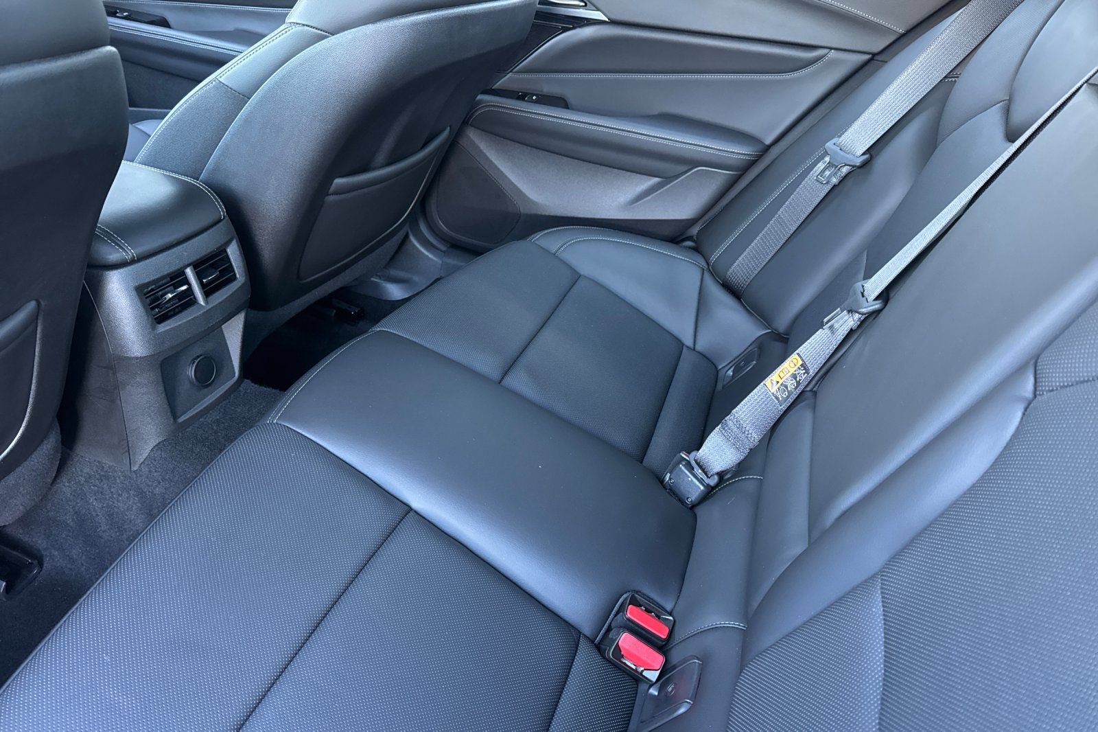Used 2023 Cadillac CT4 Premium Luxury RWD image 12