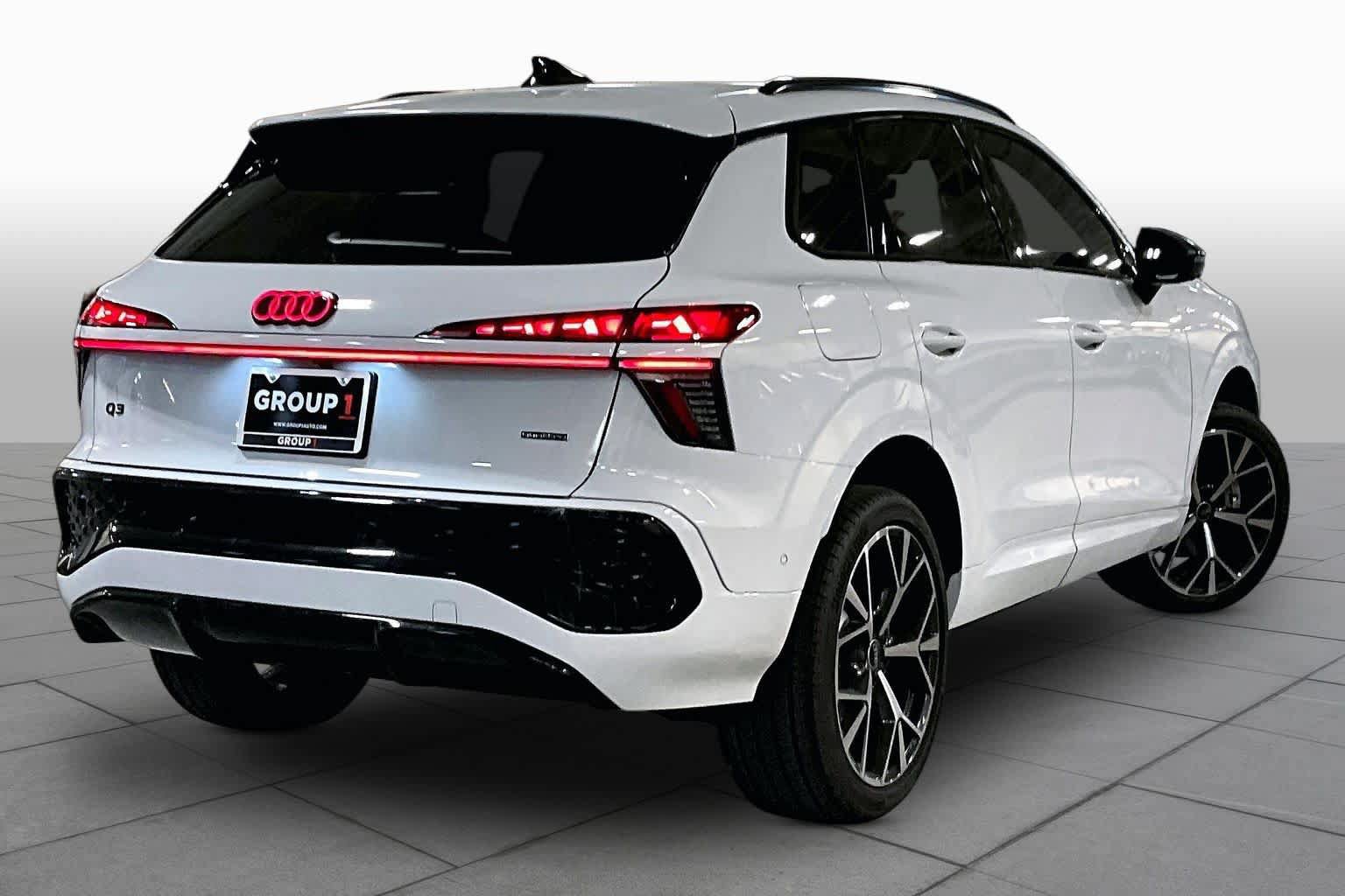 Certified 2026 Audi Q3 quattro 2.0T AWD/4WD image 13