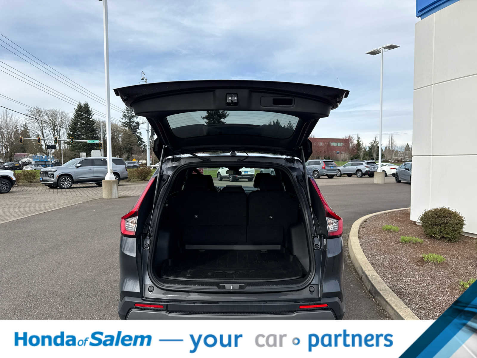 Used 2025 Honda CR-V Sport image 19