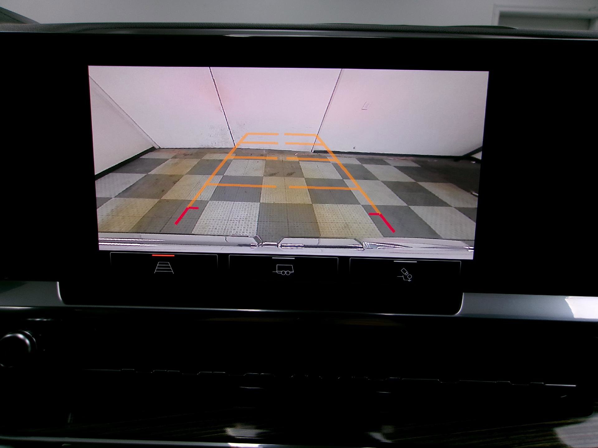 Certified 2023 GMC Sierra 1500 Elevation w/ Preferred Package image 4