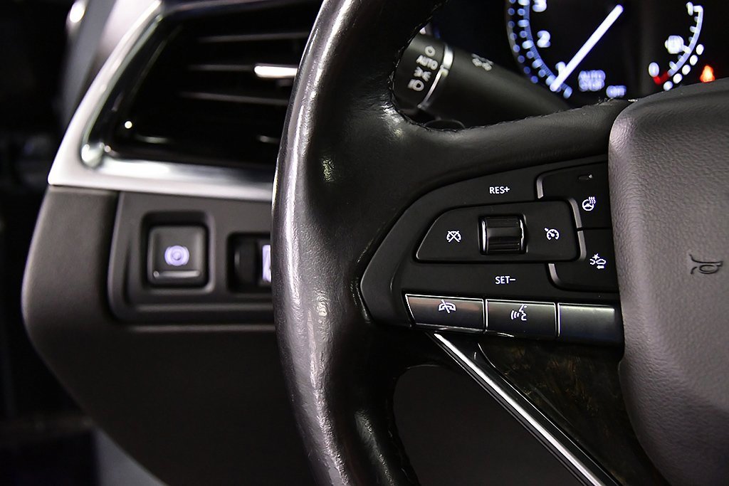 Used 2021 Cadillac XT6 Premium Luxury image 19