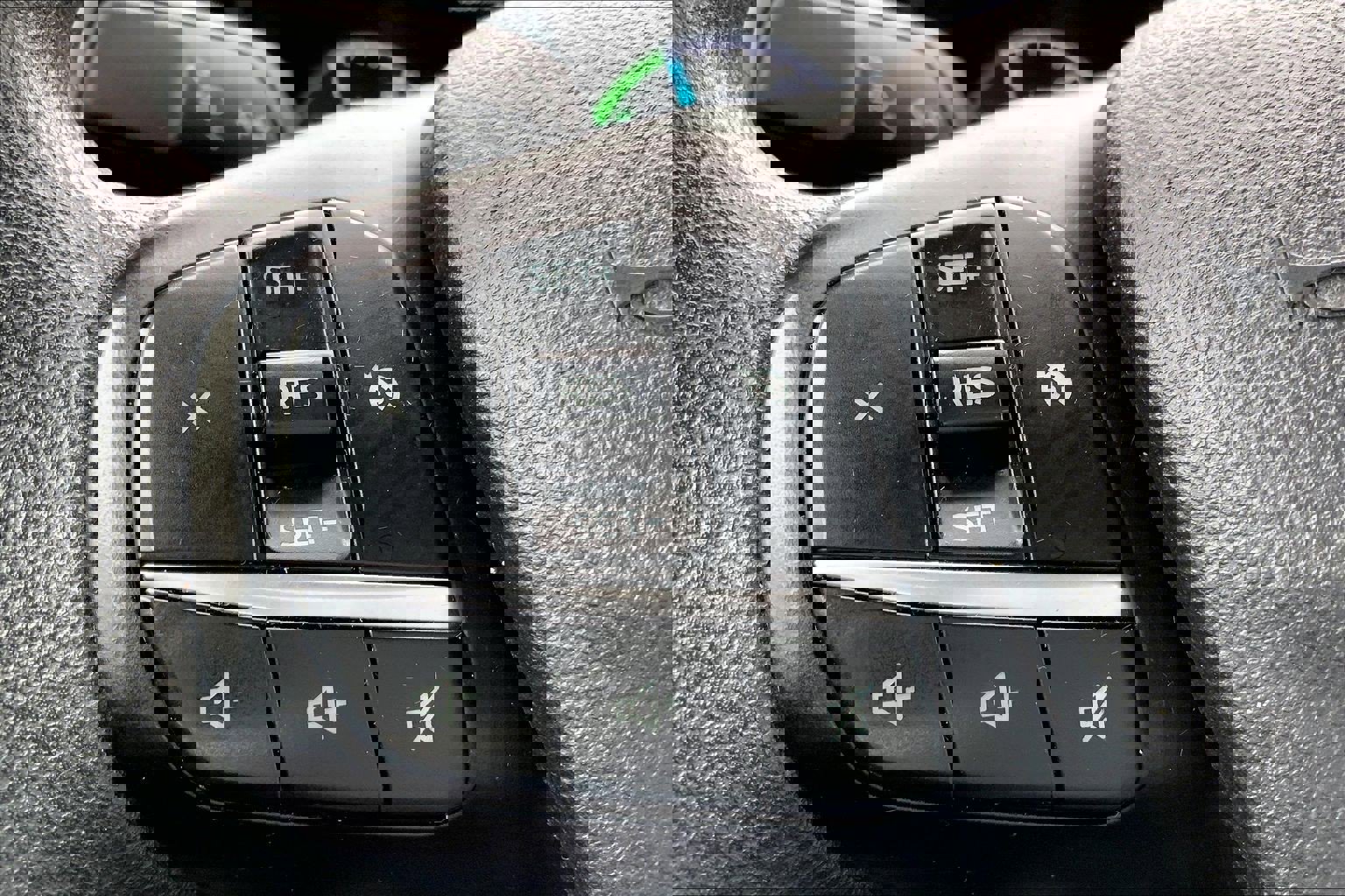 Used 2023 Ford Maverick XLT image 19