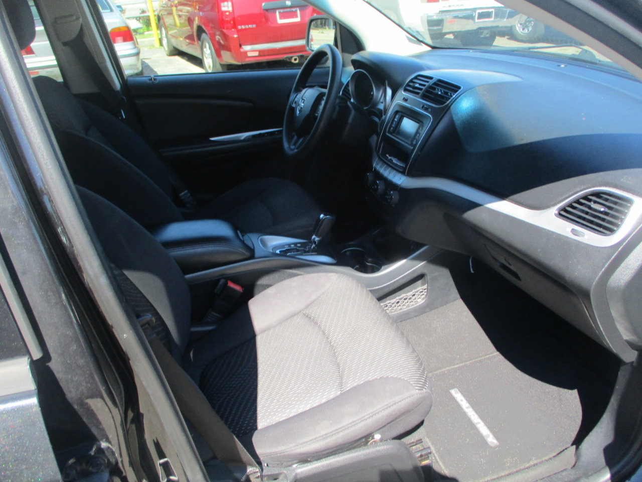 Used 2012 Dodge Journey SXT image 7