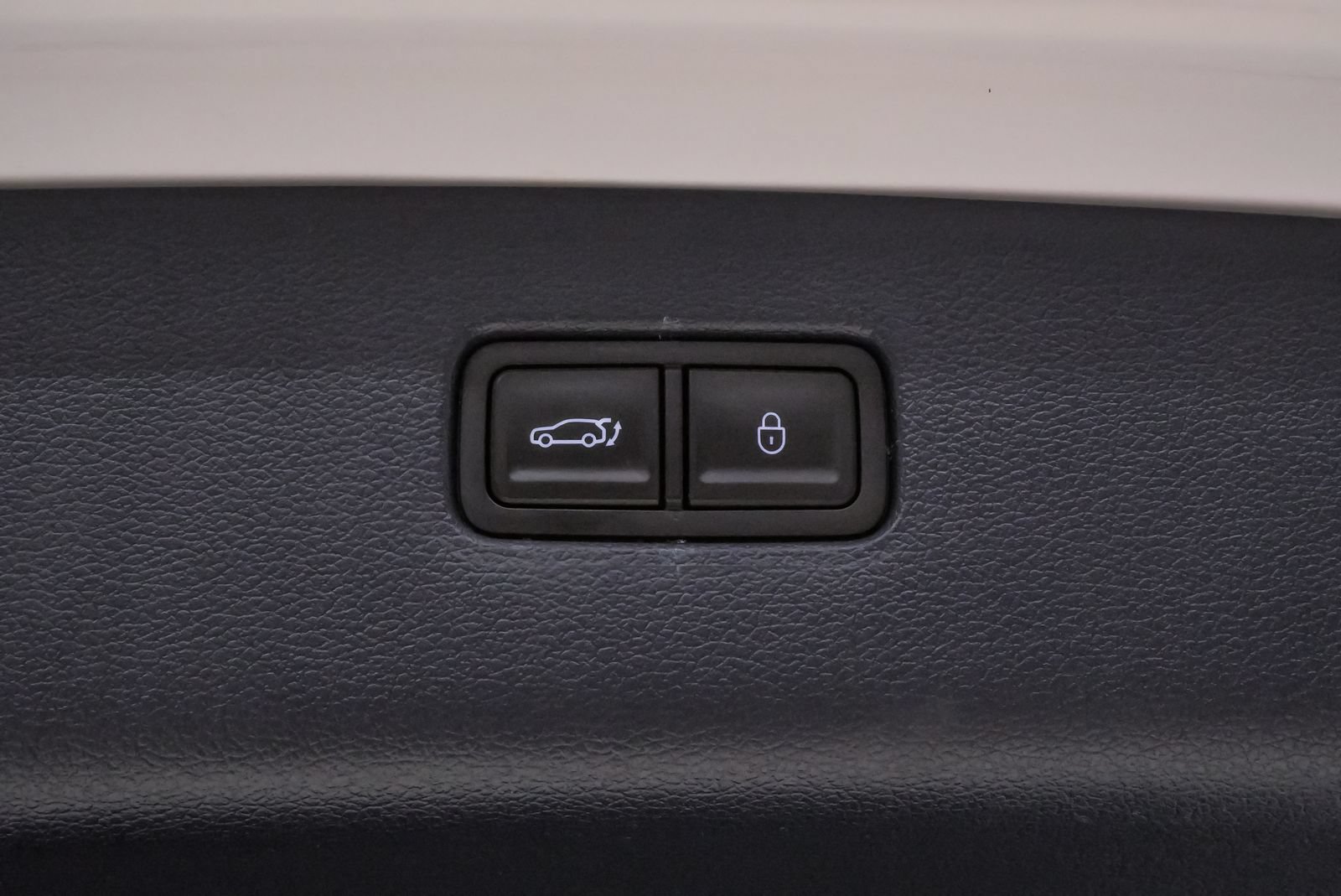 Used 2025 Genesis GV80 3.5T Prestige AWD/4WD image 31