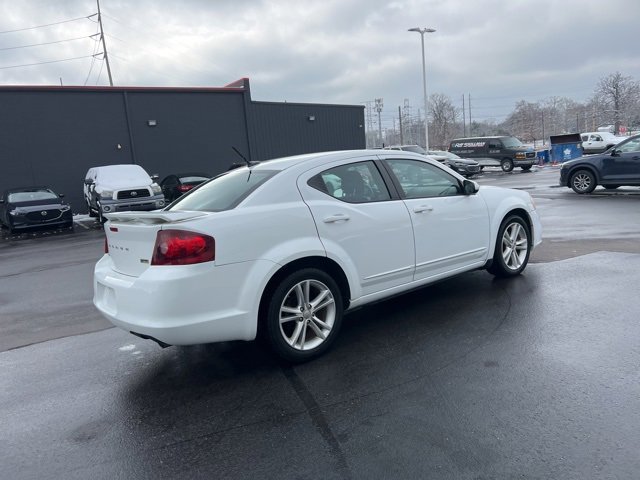 Used 2012 Dodge Avenger SXT Plus image 5