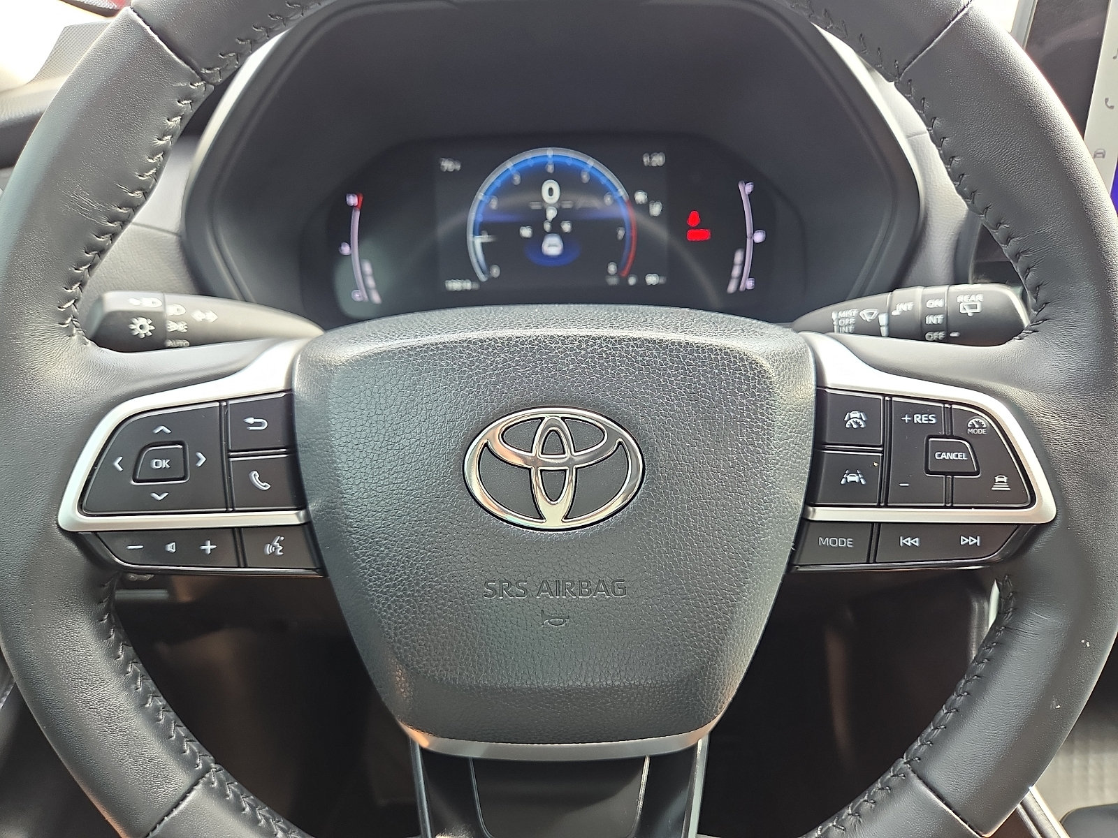 Used 2024 Toyota Grand Highlander FWD image 24