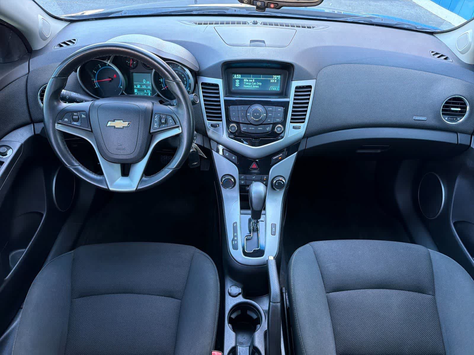 Used 2012 Chevrolet Cruze Eco FWD image 3