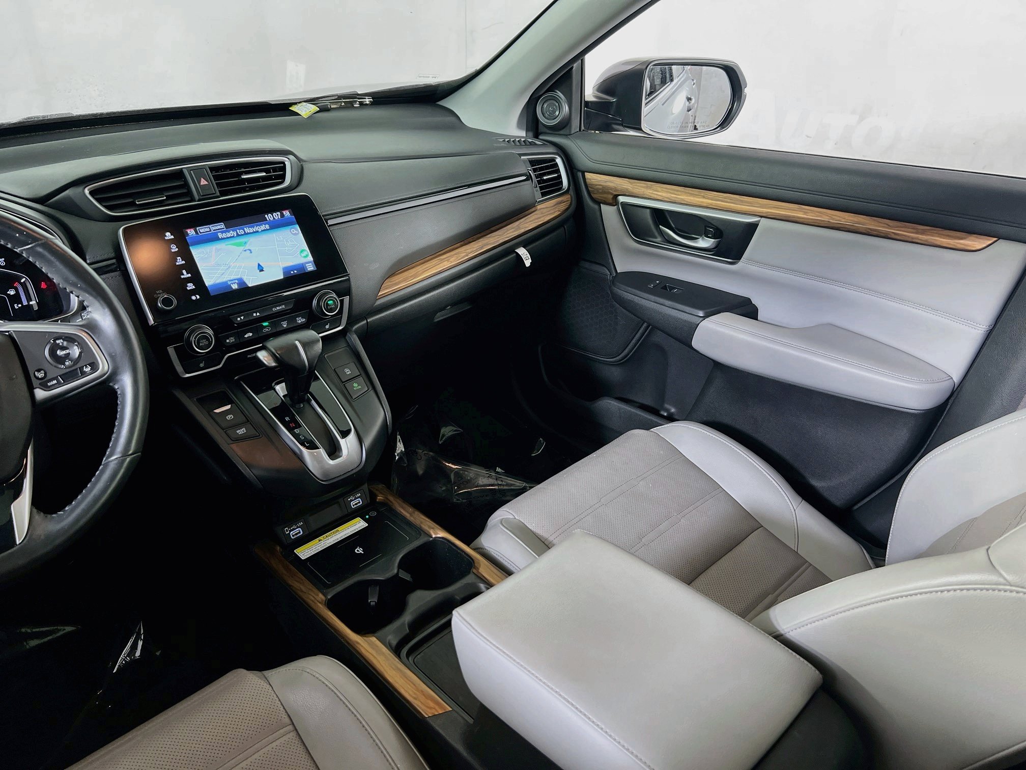 Used 2021 Honda CR-V Touring image 23