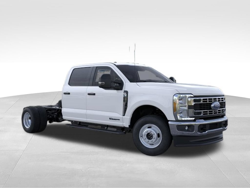 New 2026 Ford F350 XL w/ XL Chrome Package AWD/4WD image 7