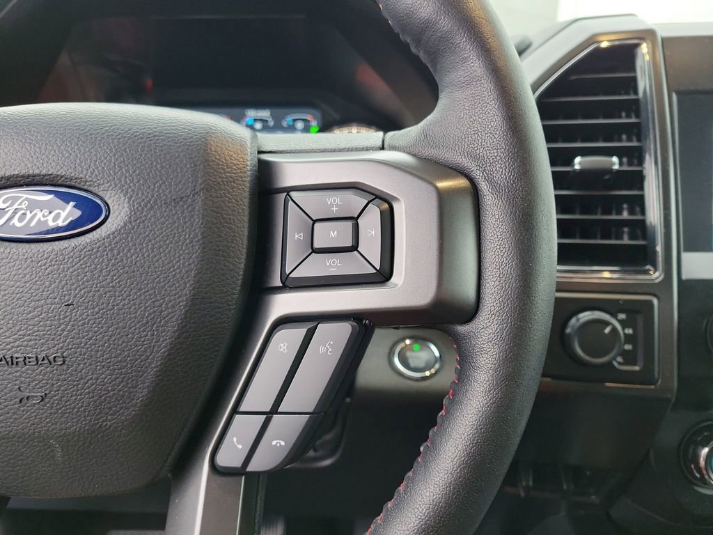 Certified 2019 Ford F150 Lariat image 24