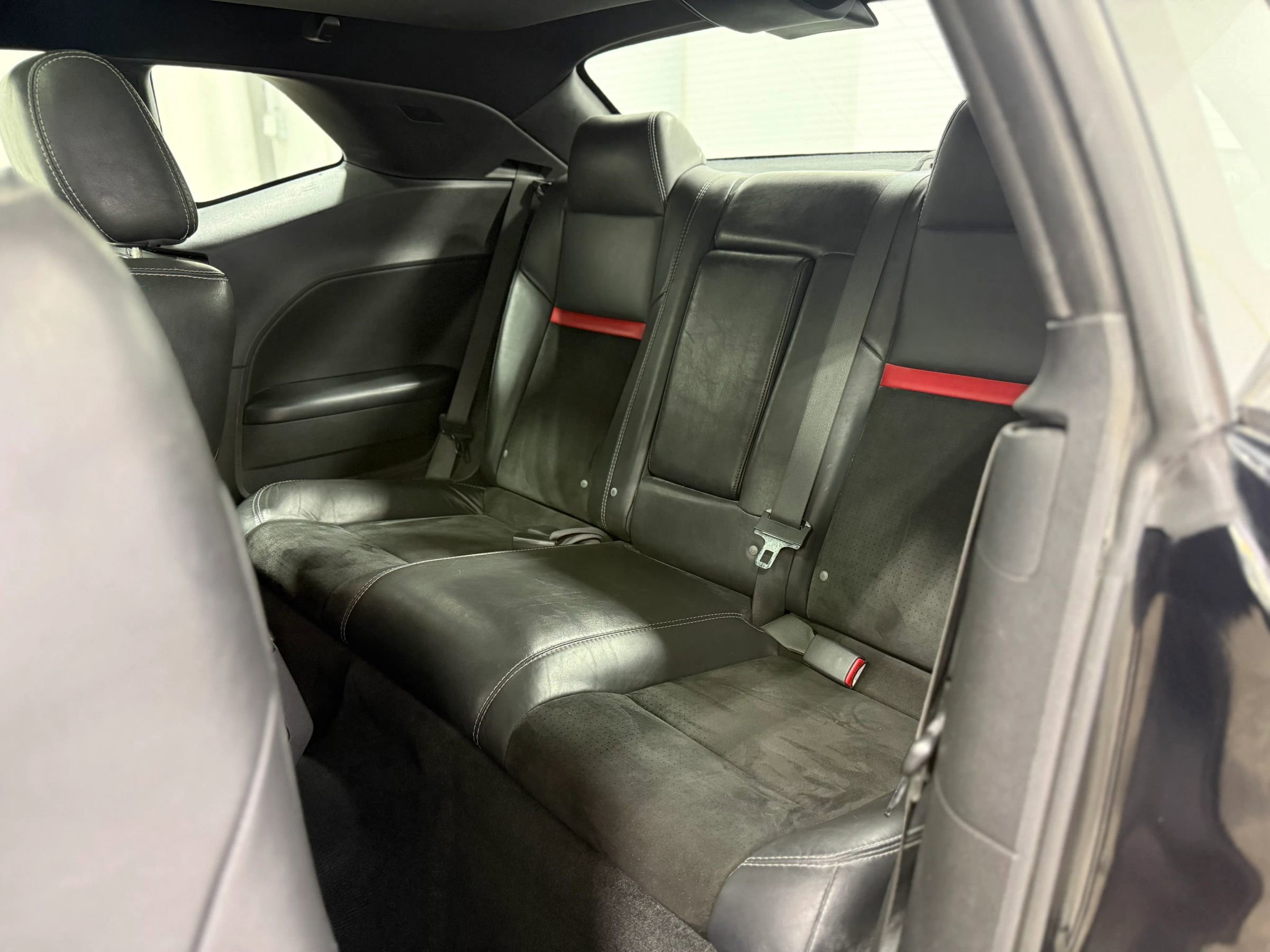 Used 2009 Dodge Challenger SRT8 w/ SRT Option Group II image 18