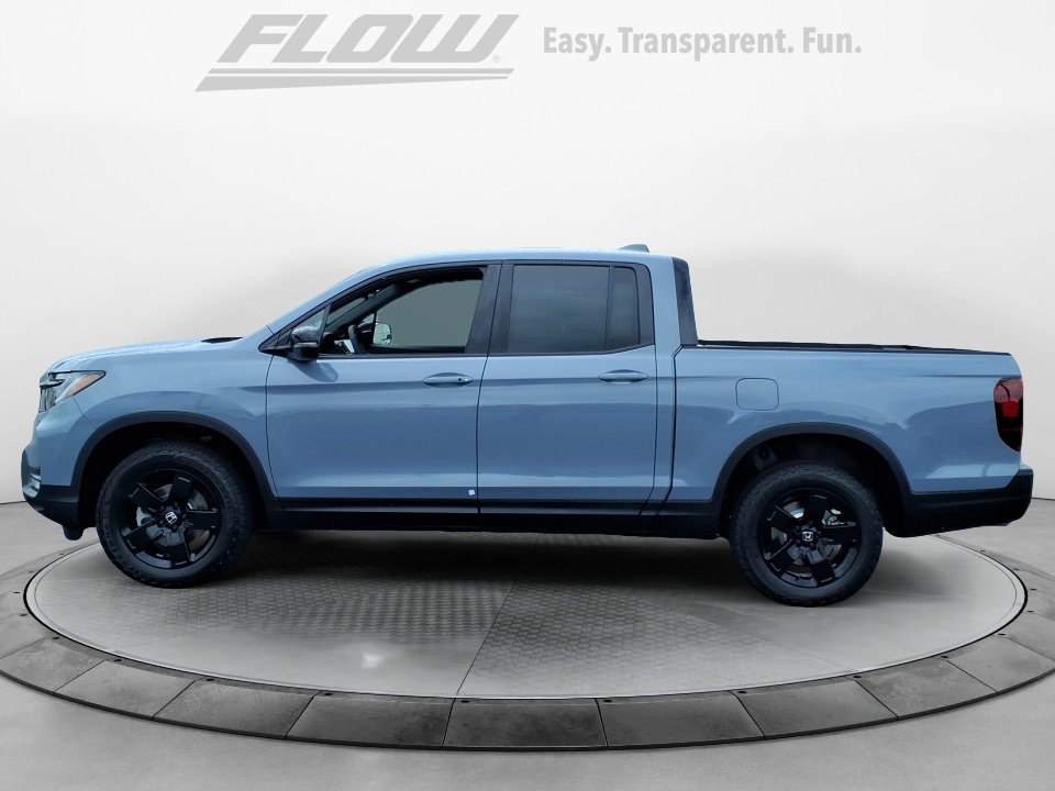 New 2026 Honda Ridgeline Black Edition image 4
