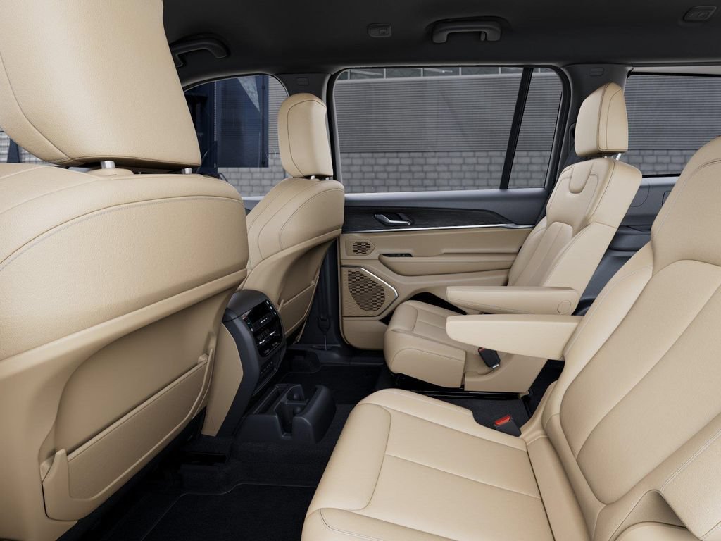 New 2026 Jeep Grand Cherokee L Limited RWD image 23