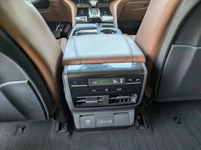 Used 2024 Acura MDX SH-AWD w/ Technology Package image 21