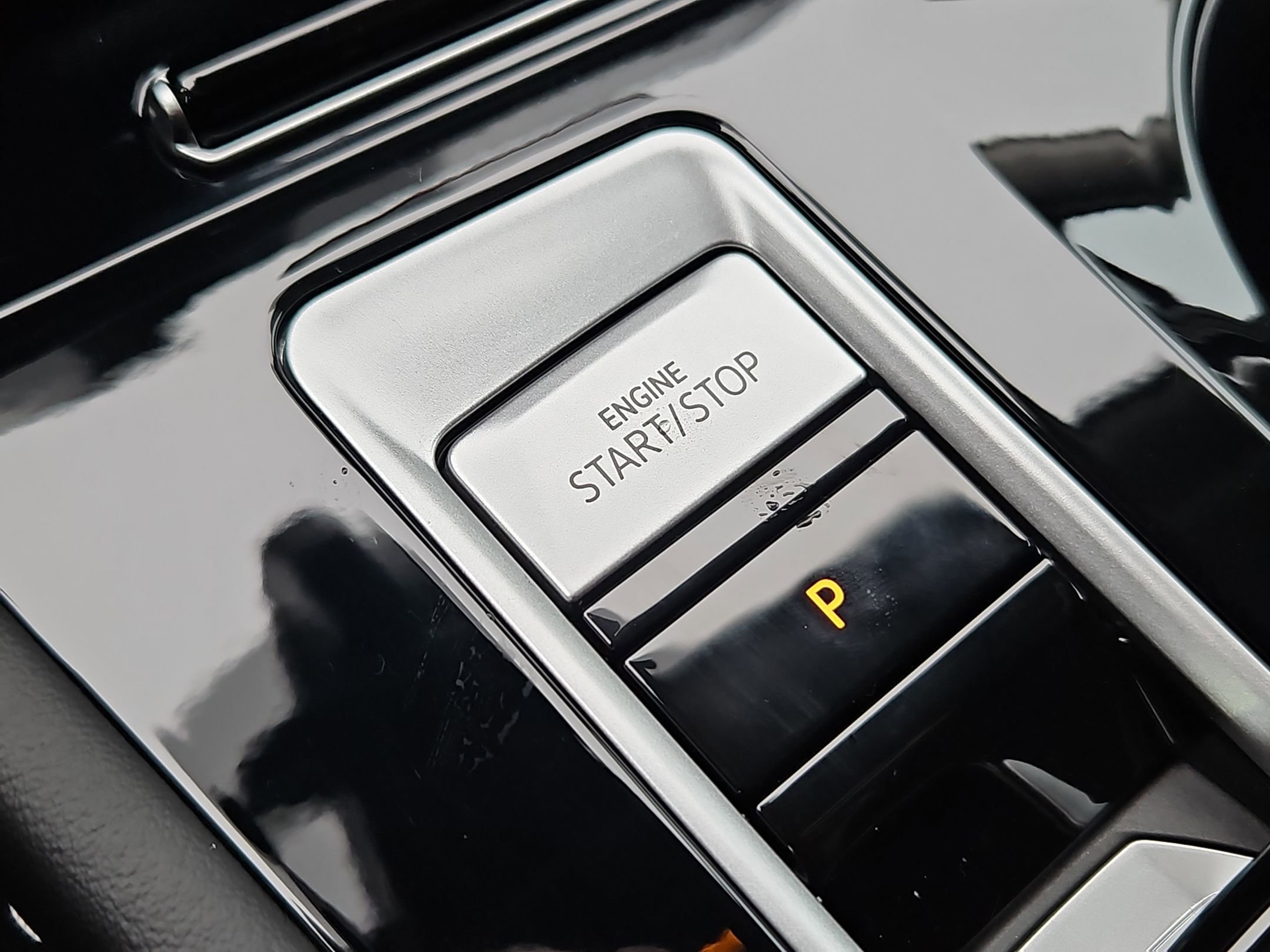 New 2026 Volkswagen Atlas SEL Premium R-Line image 16