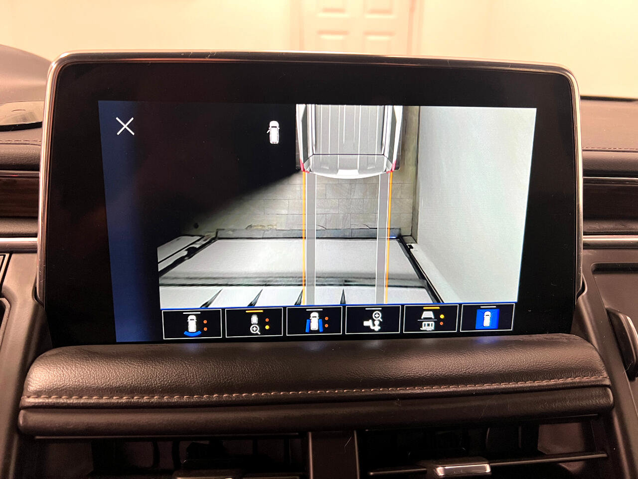 Used 2024 Chevrolet Tahoe High Country image 45