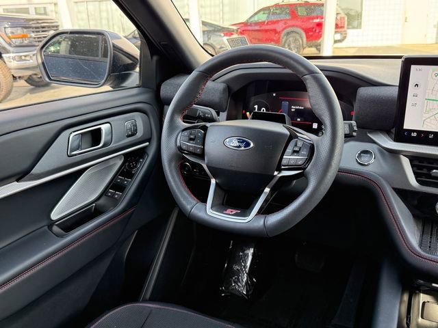 Used 2025 Ford Explorer ST w/ Sun And Sound Package AWD/4WD image 10