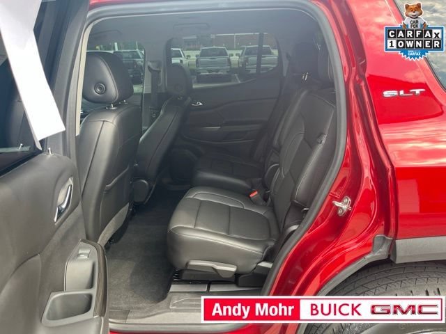 Used 2023 GMC Acadia SLT FWD image 28