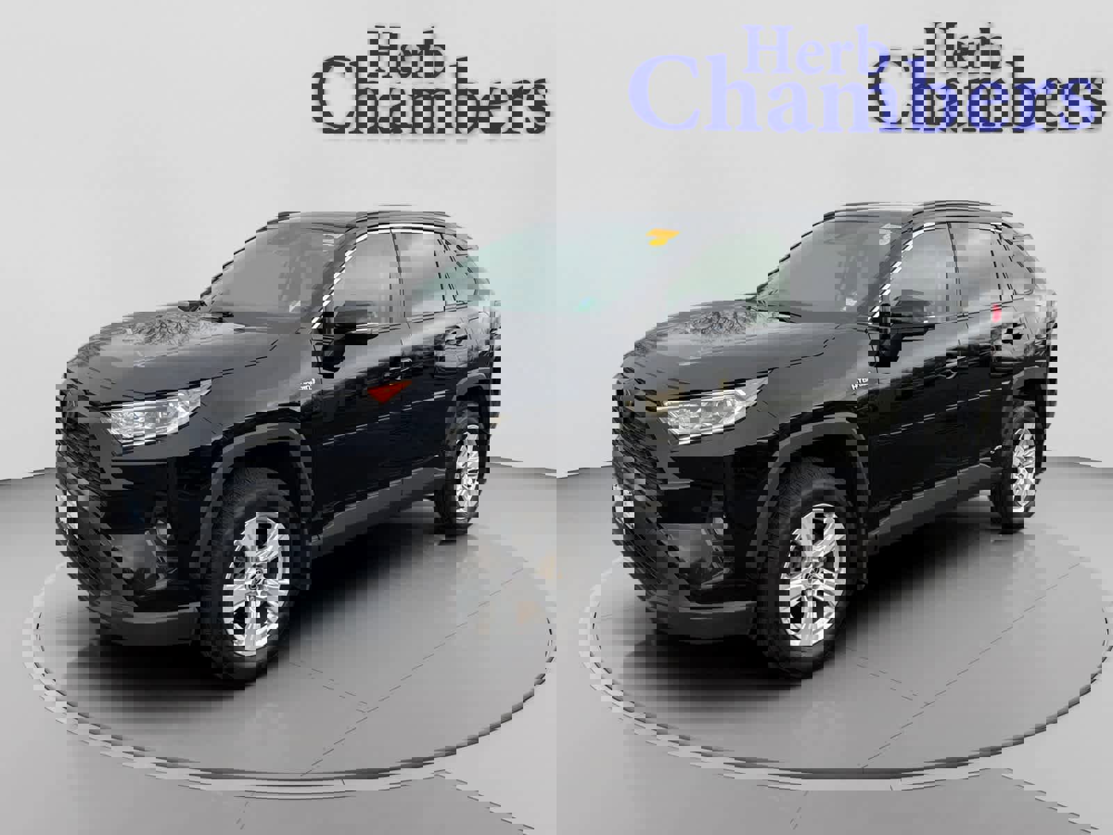 Used 2021 Toyota RAV4 XLE w/ Convenience Package AWD/4WD image 11