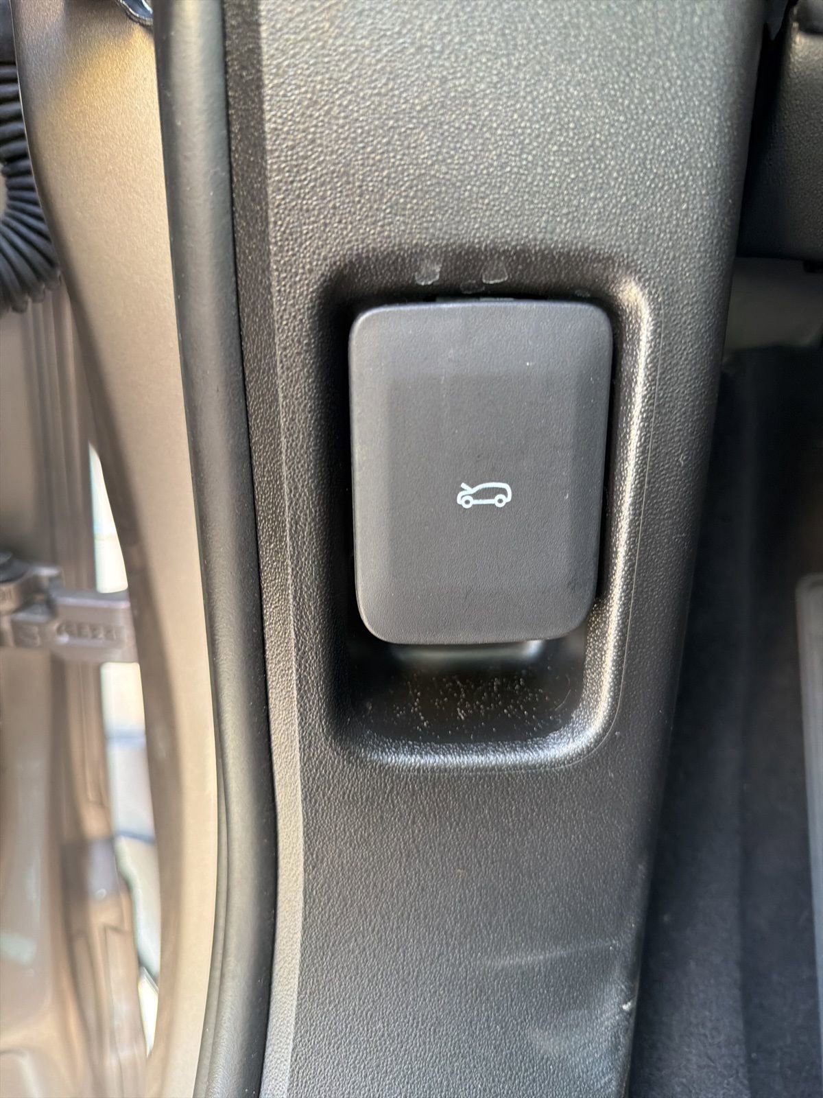 Used 2023 Land Rover Range Rover Evoque R-Dynamic SE image 67