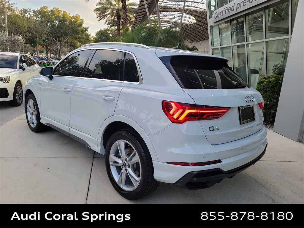 Certified 2022 Audi Q3 2.0T Premium Plus w/ Premium Plus Package image 4