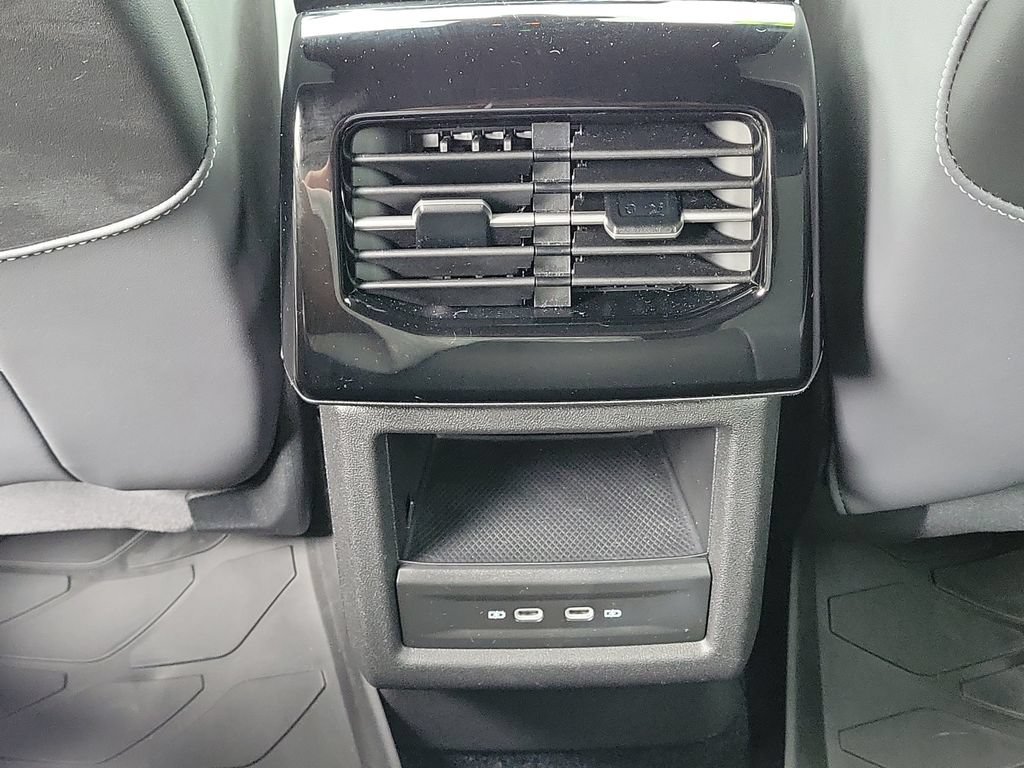 Certified 2024 Volkswagen ID.4 2WD image 11