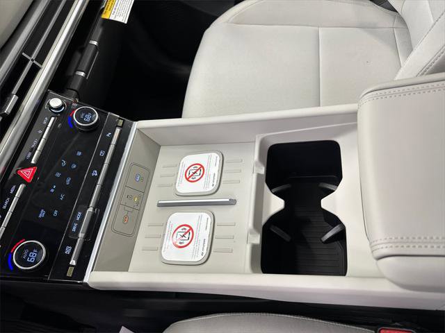 New 2026 Hyundai Santa Fe SE image 30