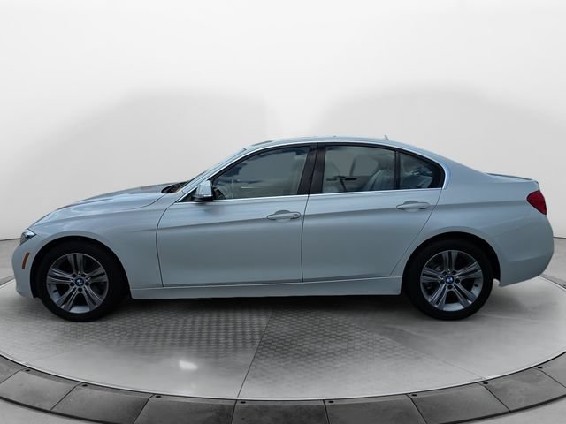 Used 2016 BMW 328i xDrive Sedan AWD/4WD image 2
