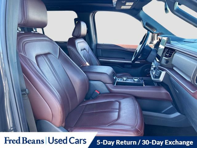 Used 2022 Ford Expedition Limited image 33
