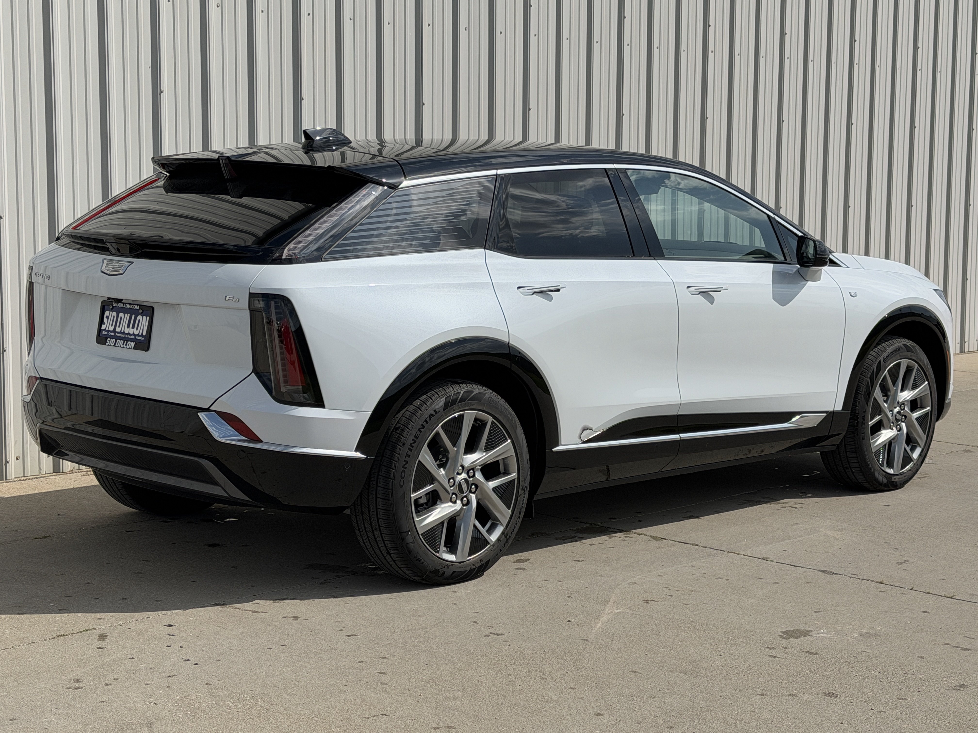 New 2027 Cadillac Optiq Luxury AWD/4WD image 4