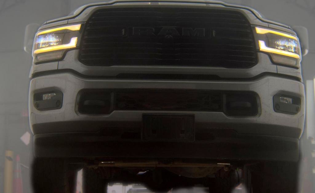 Used 2020 RAM 2500 Laramie w/ Night Edition AWD/4WD image 3