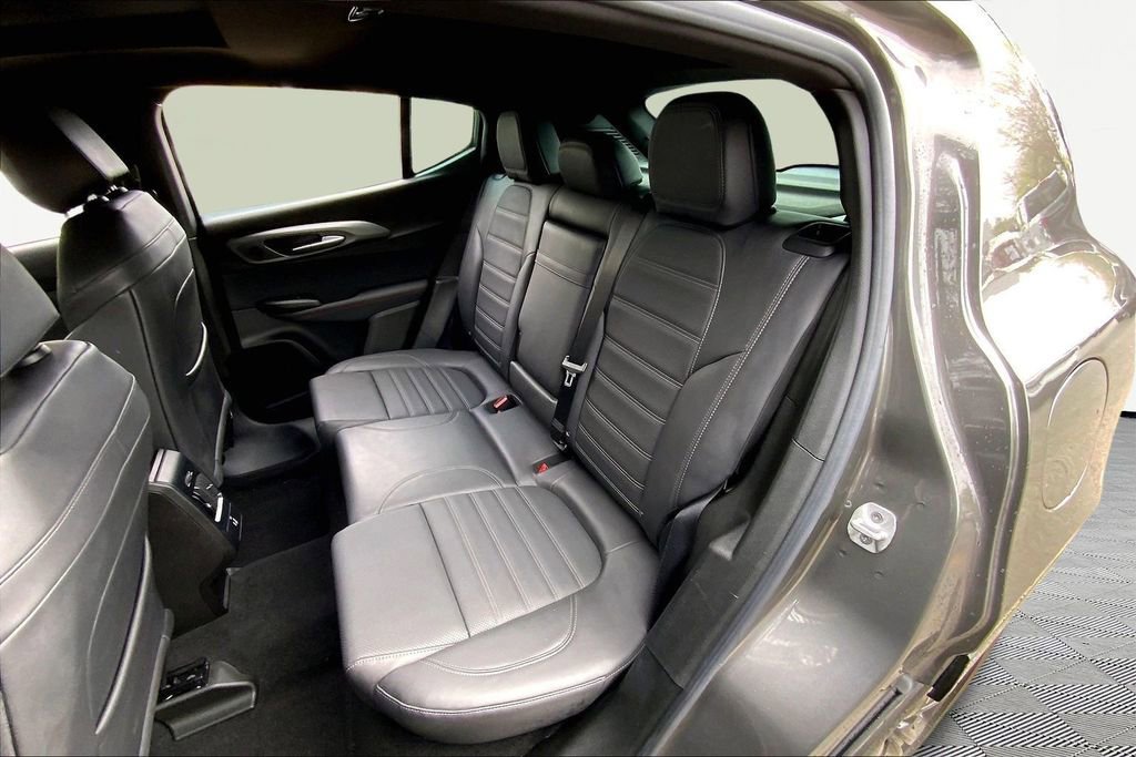 Used 2024 Dodge Hornet R/T Plus w/ Tech Pack Plus w/o Parking image 16