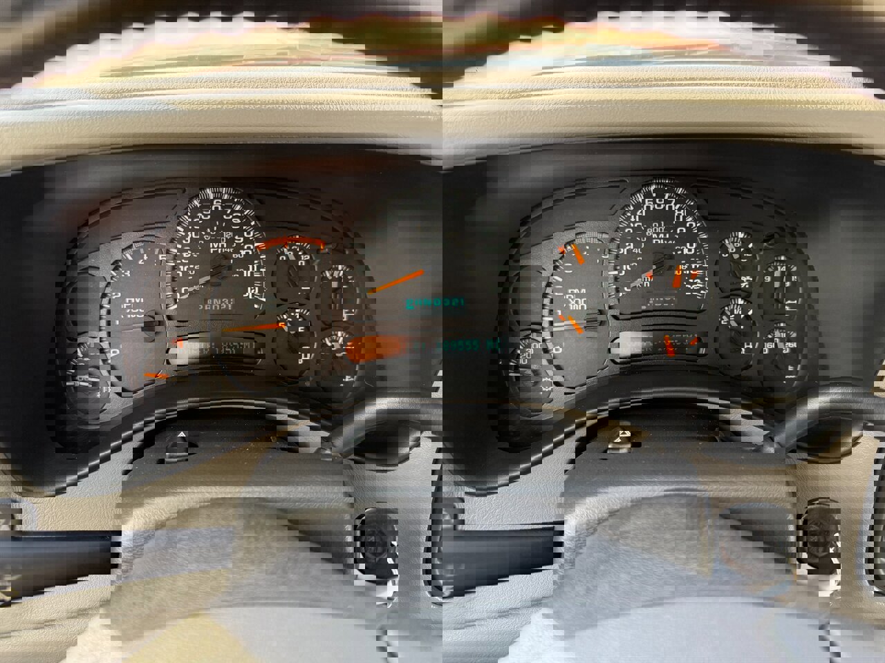 Used 2005 Chevrolet Silverado 2500 LT w/ Heavy-Duty Power Package image 15