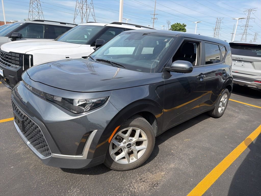 Used 2024 Kia Soul LX w/ Option Group 015