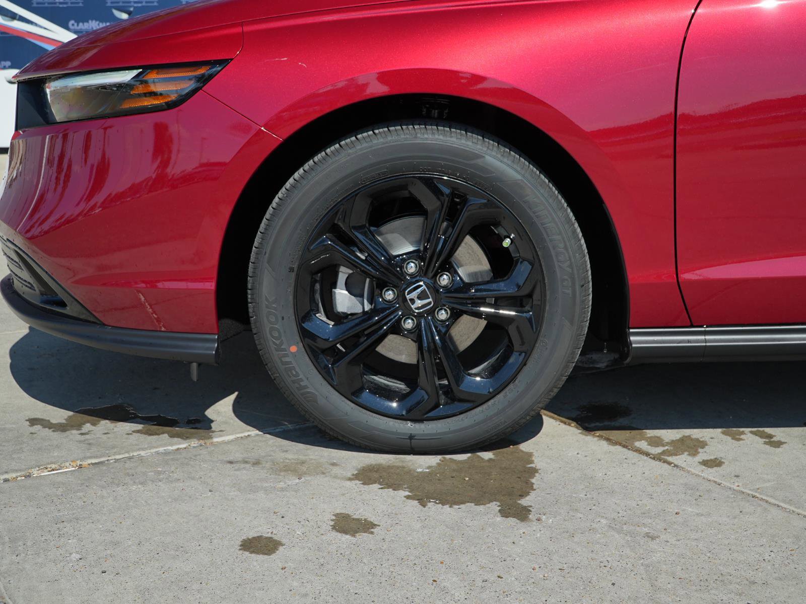 New 2025 Honda Accord SE image 12