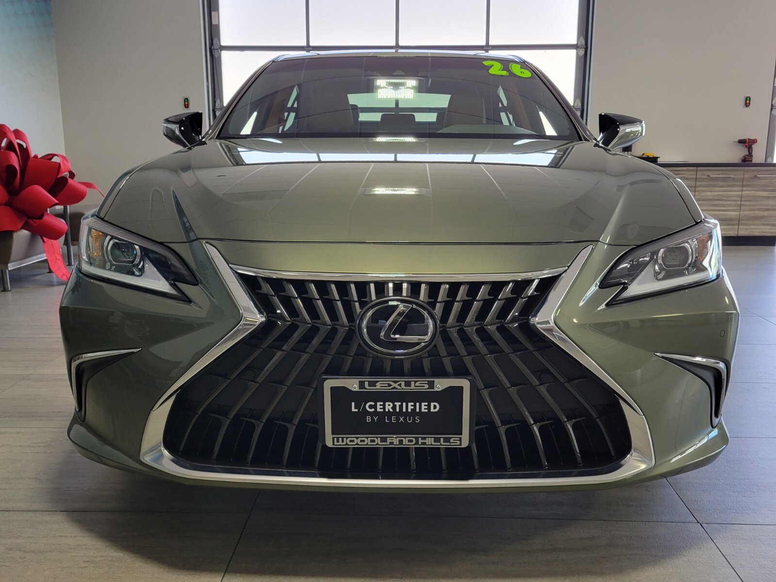 Certified 2025 Lexus ES 350 w/ Premium Package image 9